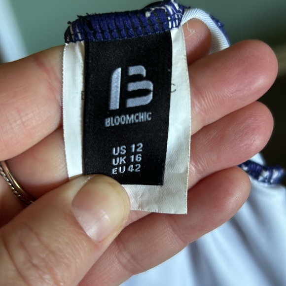 Bloonchic one piece bathing suit - Picture 6 of 6